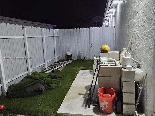 27563 SW 133rd Ave, Homestead FL 33032