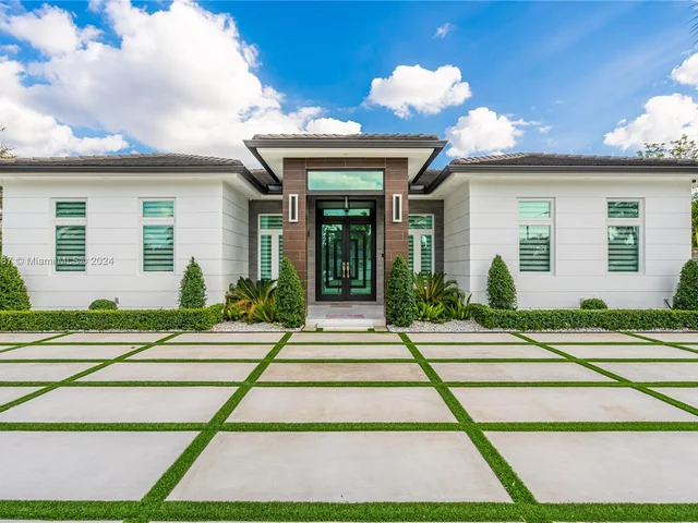 5815 SW 107th Pl, Miami FL 33173