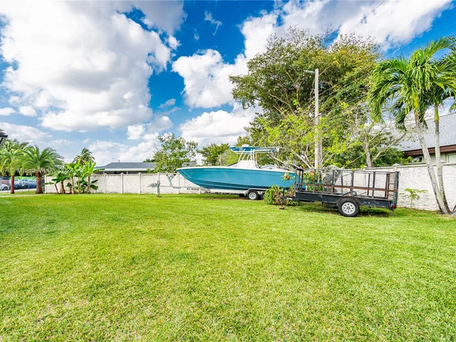 5815 SW 107th Pl, Miami FL 33173