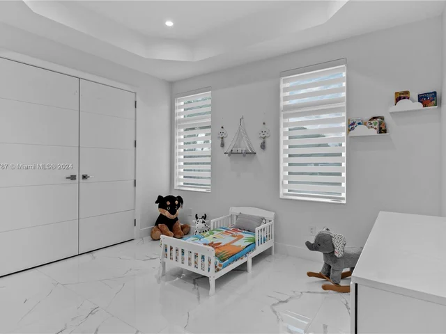 5815 SW 107th Pl, Miami FL 33173