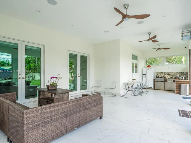 5815 SW 107th Pl, Miami FL 33173