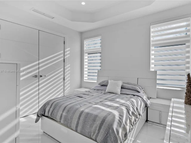 5815 SW 107th Pl, Miami FL 33173