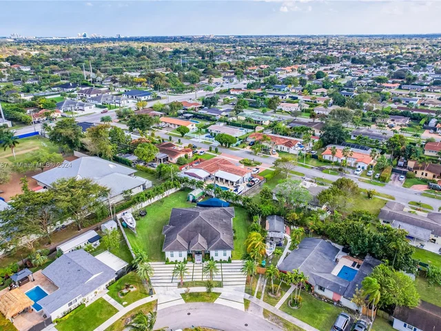 5815 SW 107th Pl, Miami FL 33173