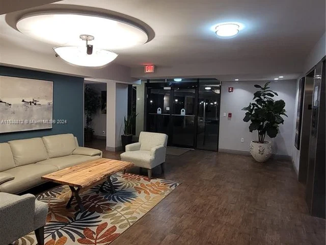 3507 Oaks Way # 505, Pompano Beach FL 33069