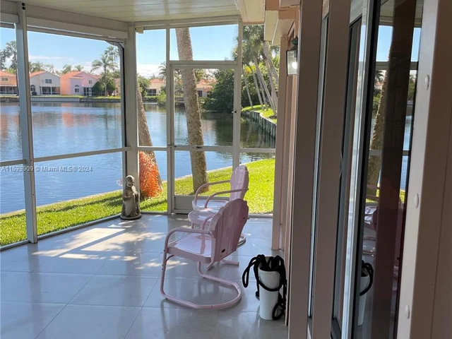 1086 SE 5th Ct, Dania Beach FL 33004