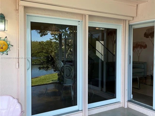 1086 SE 5th Ct, Dania Beach FL 33004