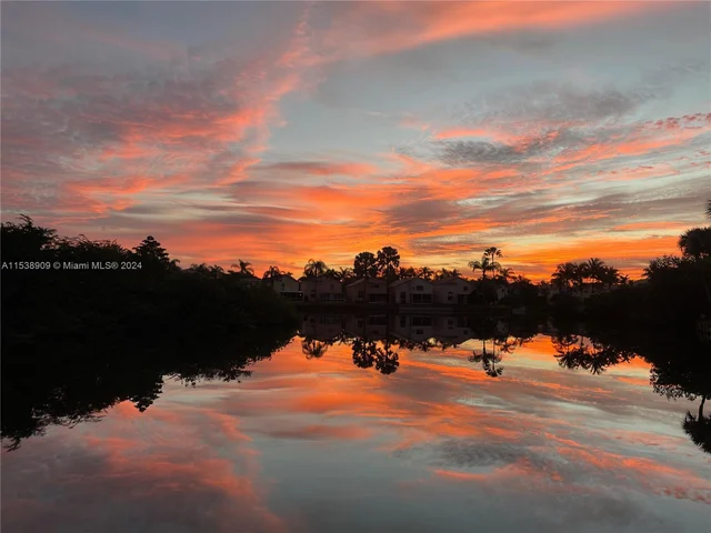 1086 SE 5th Ct, Dania Beach FL 33004