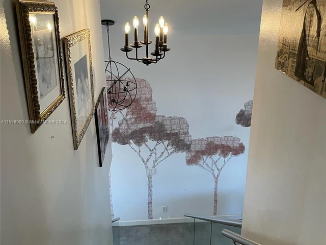 1086 SE 5th Ct, Dania Beach FL 33004