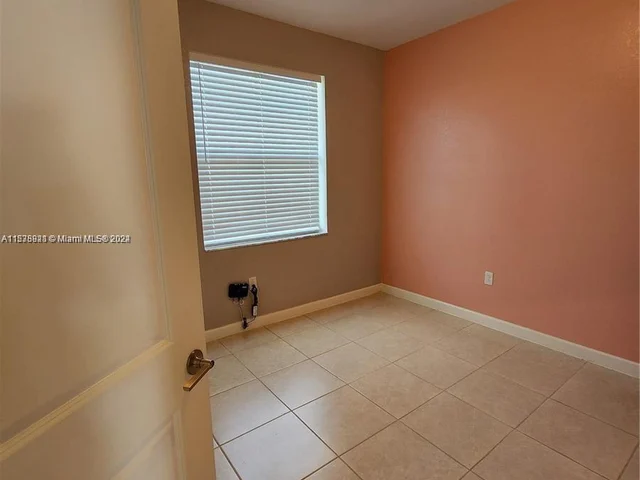 1471 SE 26th Rd, Homestead FL 33035