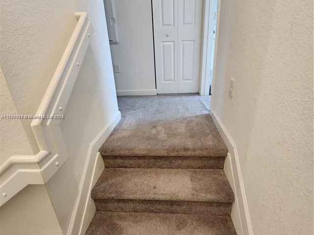 1471 SE 26th Rd, Homestead FL 33035