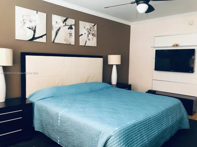 5600 Collins Ave # 9U, Miami Beach FL 33140