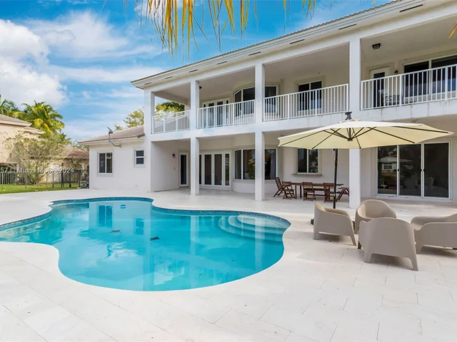 15355 SW 34th St, Davie FL 33331