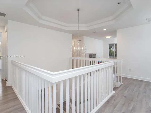 15355 SW 34th St, Davie FL 33331