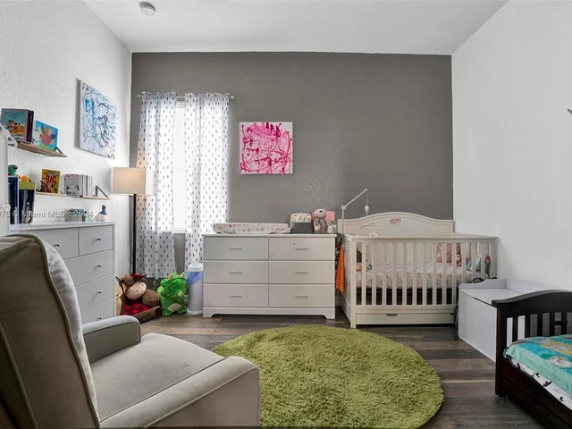 4123 NE 22nd St, Homestead FL 33033