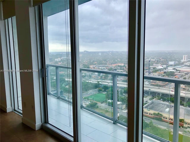 185 SW 7th St # 2900, Miami FL 33130