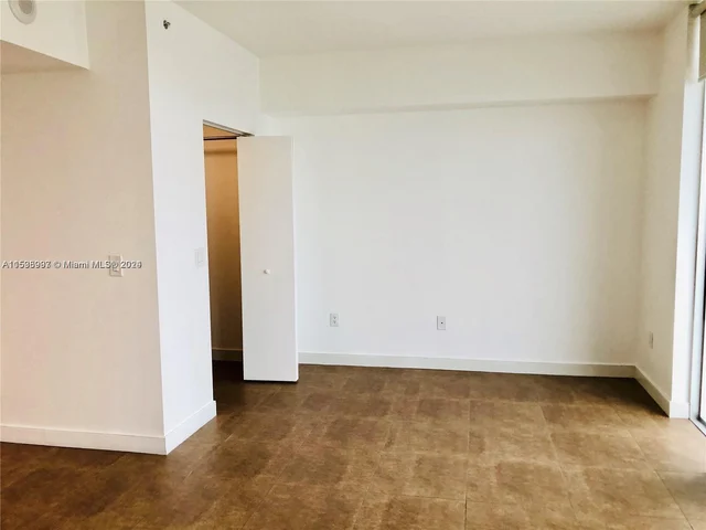 185 SW 7th St # 2900, Miami FL 33130