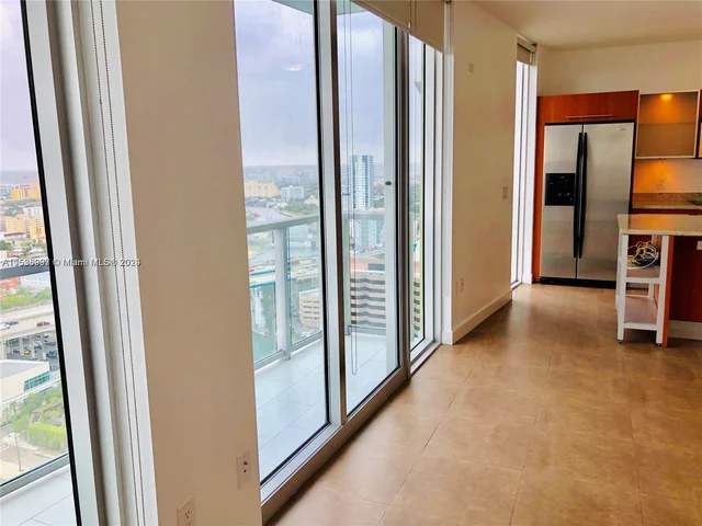 185 SW 7th St # 2900, Miami FL 33130