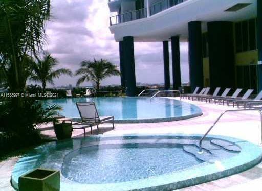 185 SW 7th St # 2900, Miami FL 33130