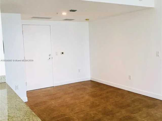 185 SW 7th St # 2900, Miami FL 33130