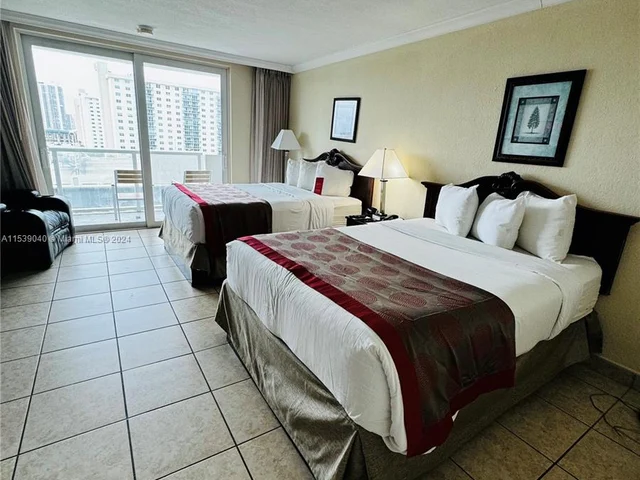 19201 Collins Ave # 737, Sunny Isles Beach FL 33160