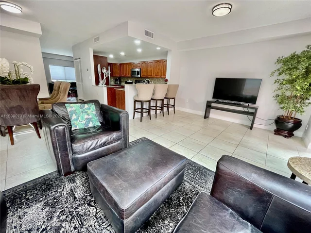 1714 Mayo St # 0, Hollywood FL 33020