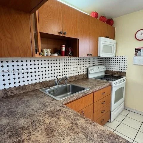 7605 NW 5th Ct # 101, Margate FL 33063