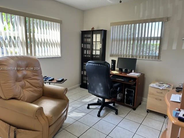 7605 NW 5th Ct # 101, Margate FL 33063