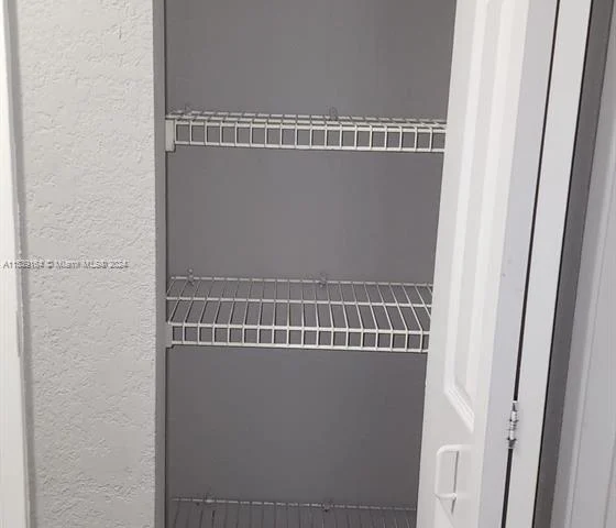 11152 W Sample Rd # 11152, Coral Springs FL 33065