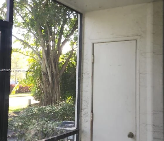 11152 W Sample Rd # 11152, Coral Springs FL 33065