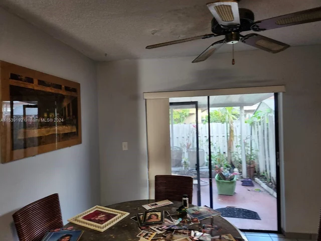 11561 NW 87th Pl, Hialeah Gardens FL 33018