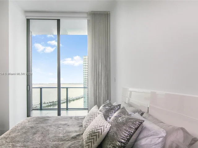 501 NE 31st St # 4006, Miami FL 33137