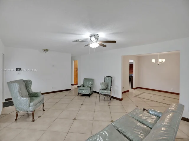 4100 NW 113th Ave, Coral Springs FL 33065