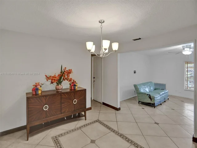 4100 NW 113th Ave, Coral Springs FL 33065