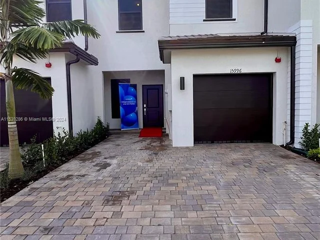 15996 SW 2nd Pl # 15996, Pembroke Pines FL 33027
