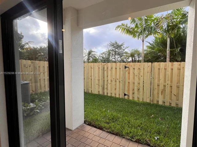 15996 SW 2nd Pl # 15996, Pembroke Pines FL 33027