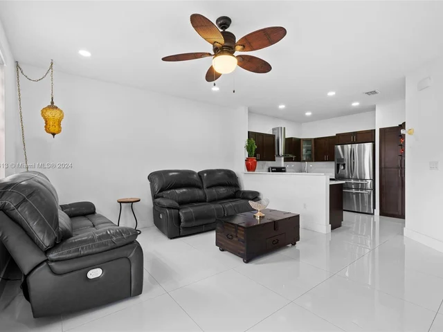 11244 SW 238th St, Homestead FL 33032