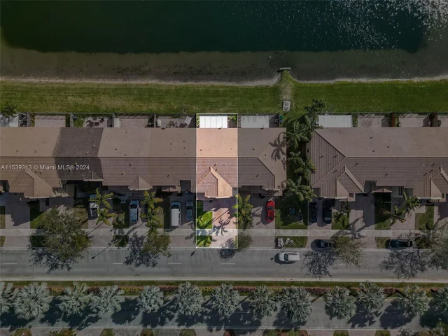 11244 SW 238th St, Homestead FL 33032