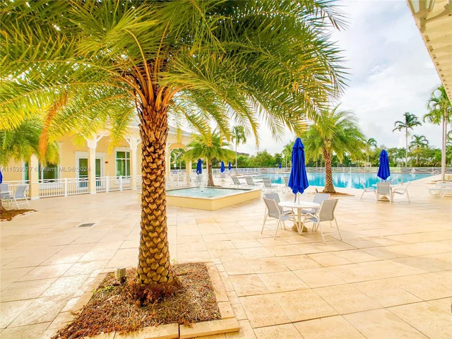 3449 NE 4th St, Homestead FL 33033