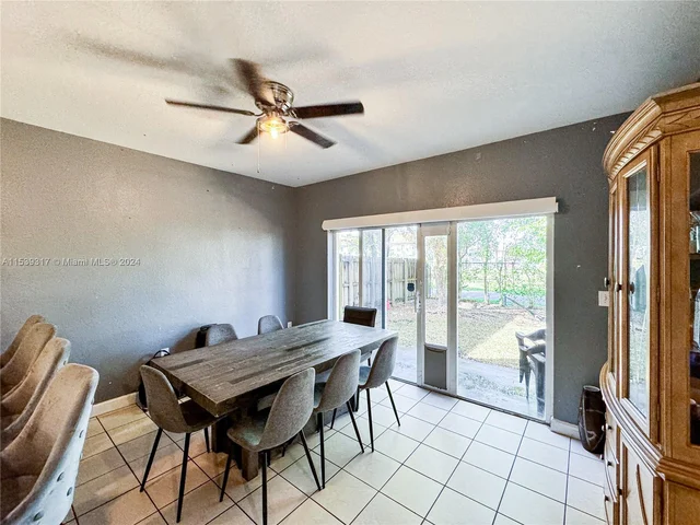 3449 NE 4th St, Homestead FL 33033