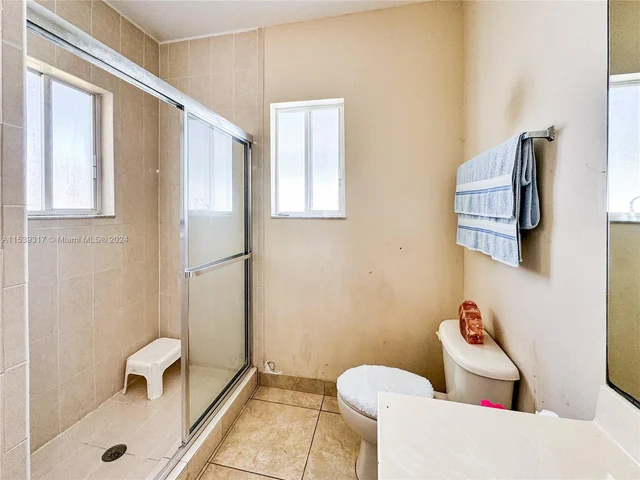 3449 NE 4th St, Homestead FL 33033