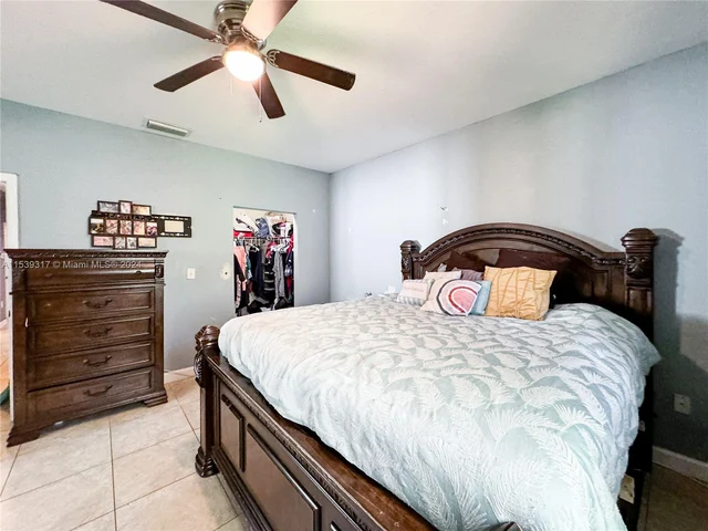 3449 NE 4th St, Homestead FL 33033