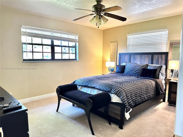 3908 Jefferson St, Hollywood FL 33021