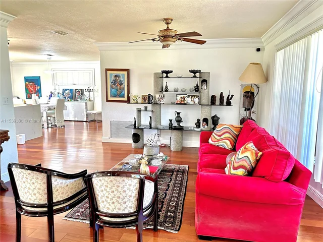 3908 Jefferson St, Hollywood FL 33021