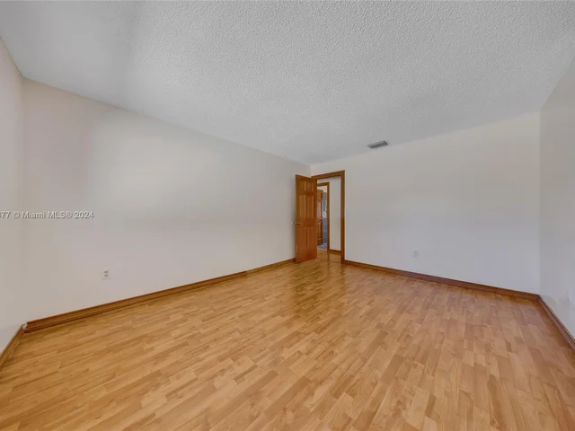 15235 SW 99th Ct, Miami FL 33157