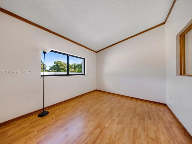 15235 SW 99th Ct, Miami FL 33157