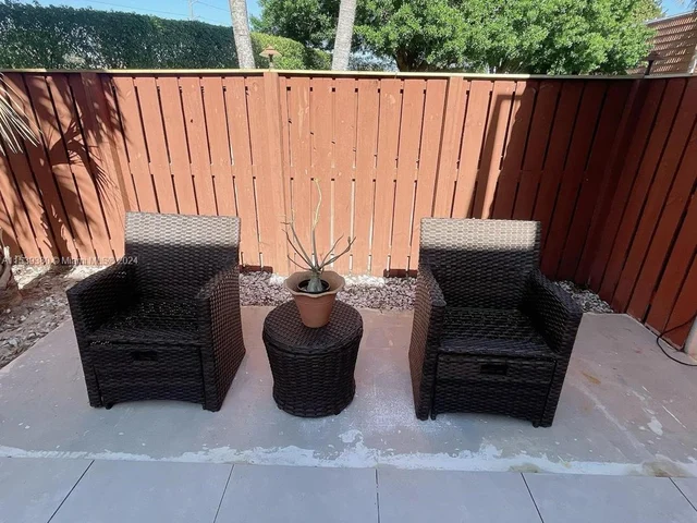 2921 N Waterford Dr N # 1, Deerfield Beach FL 33442