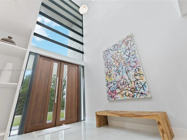 7701 SW 50th Ct, Miami FL 33143