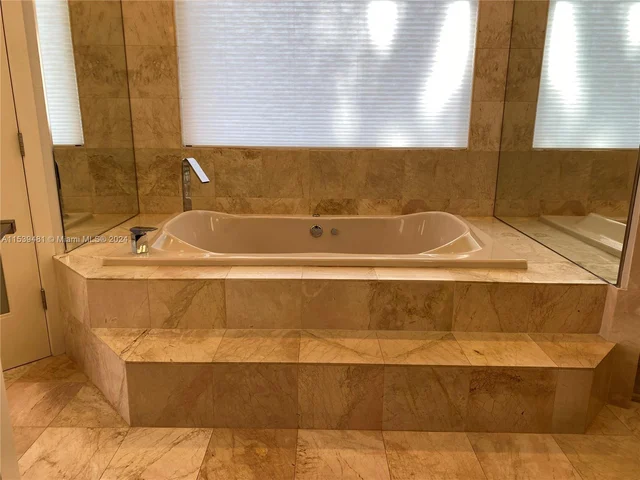 7438 SW 168th Ter, Palmetto Bay FL 33157