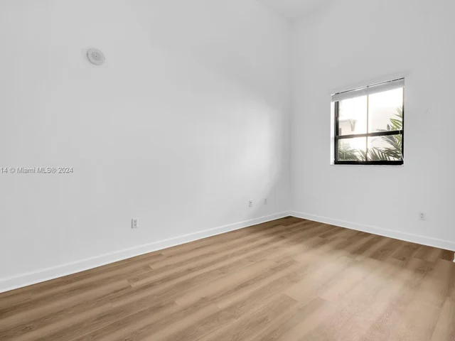 8395 SW 73rd Ave # 316, Miami FL 33143