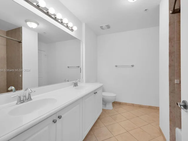 8395 SW 73rd Ave # 316, Miami FL 33143